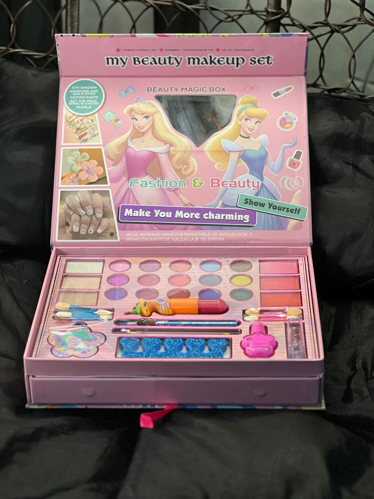 My Beauty Makeup Set for Kids – Accessory & Makeup Kit with Eyeshadows, Lip Gloss, Nail Art & Fun Accessories