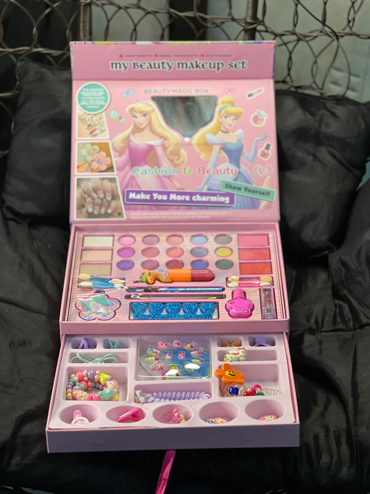 My Beauty Makeup Set for Kids – Accessory & Makeup Kit with Eyeshadows, Lip Gloss, Nail Art & Fun Accessories